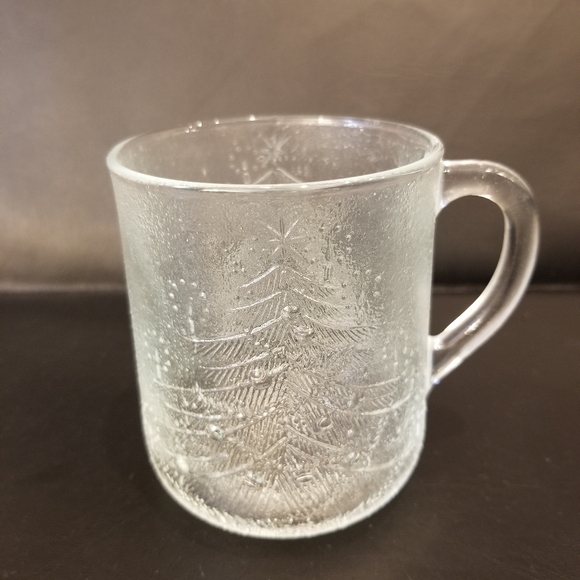 Set of 4 Tempered Glass Christmas Tree Mugs - Picture 1 of 7
